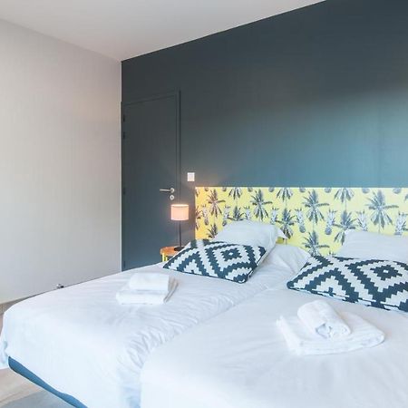 Apartamento Plein Soleil avec Jacuzzi Privatif et parking privé Sarlat Exterior foto