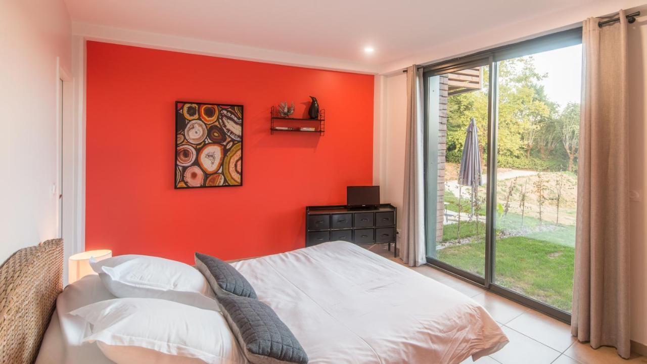 Apartamento Plein Soleil avec Jacuzzi Privatif et parking privé Sarlat Exterior foto